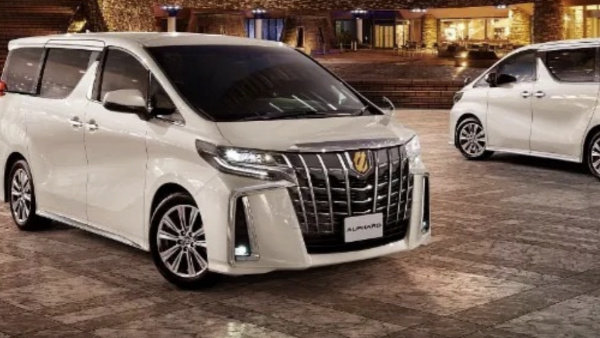 从此再无加价神车！埃尔法价格体系崩盘，国产新能源平替立大功