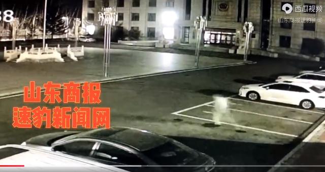 疑似吉林监狱罪犯脱逃视频曝光!吉林监狱罪犯脱逃最新消息 罪犯脱逃吉林监狱发悬赏通告休闲区蓝鸢梦想 - Www.slyday.coM 疑似吉林监狱罪犯脱逃视频曝光!吉林监狱罪犯脱逃最新消息 罪犯脱逃吉林监狱发悬赏通告休闲区蓝鸢梦想 - Www.slyday.coM