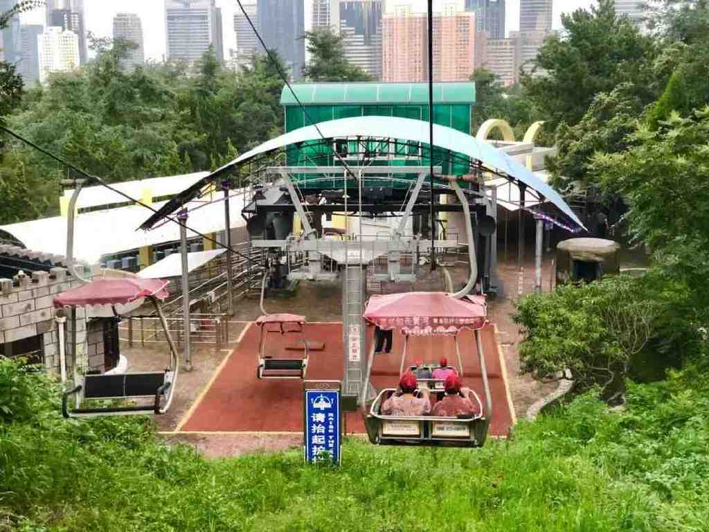 藏在迷雾森林里的“童话木屋”,小心精灵出没!休闲区蓝鸢梦想 - Www.slyday.coM 藏在迷雾森林里的“童话木屋”,小心精灵出没!休闲区蓝鸢梦想 - Www.slyday.coM