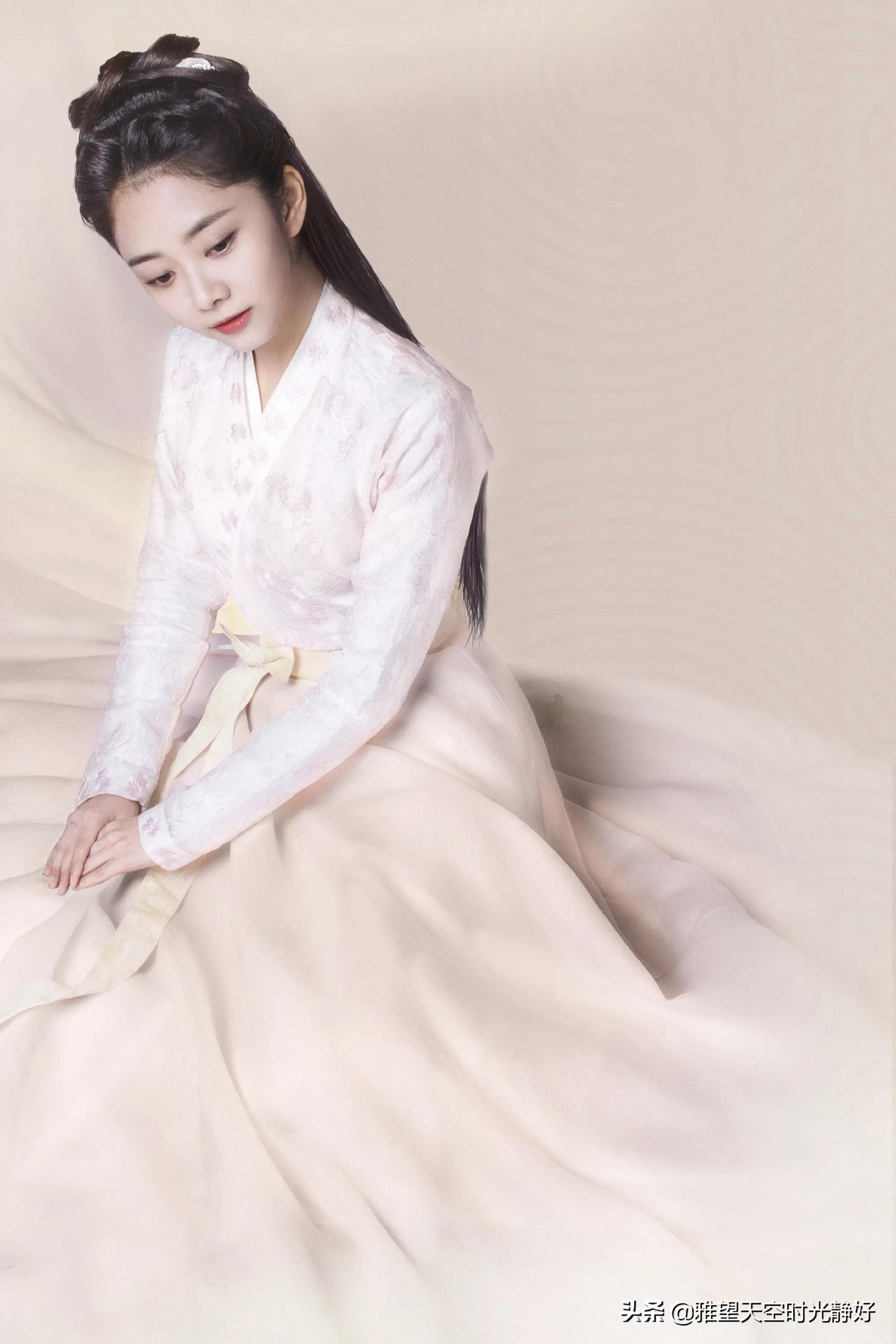 盘点三十位女明星的古装造型～谁才是你心中的"画中仙