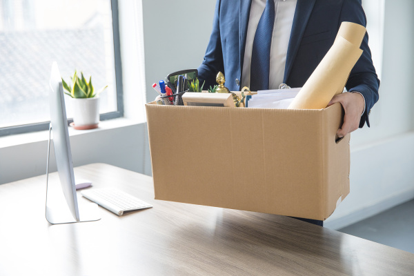 月薪1.6万员工入职不满4个月离职,要求公司发3万年终奖,官司一路打到高院,法院判了!休闲区蓝鸢梦想 - Www.slyday.coM 月薪1.6万员工入职不满4个月离职,要求公司发3万年终奖,官司一路打到高院,法院判了!休闲区蓝鸢梦想 - Www.slyday.coM