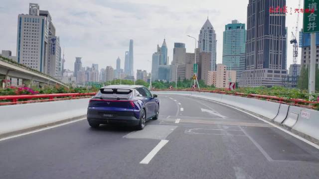 汽车长了“眼睛”是一种怎样的体验 试驾极越01“纯视觉”高阶智驾