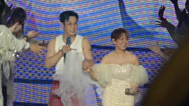 传下去！我哥哥嫁给我嫂子了！