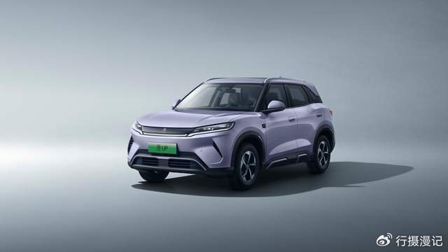 专门为年轻人而来，比亚迪元UP加推301KM领航型，售7.48万元