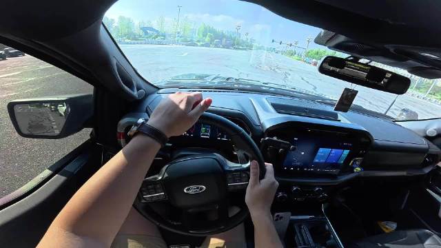 喜欢吗 还不赶快努力加班