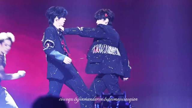 爱情 还是 金钱