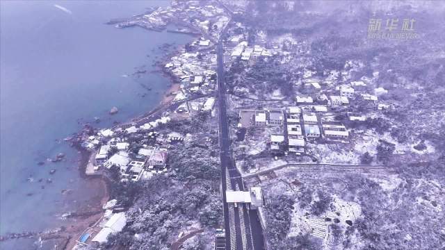 雪落崂山 风光正好