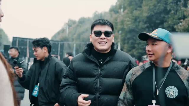 “太帅了 漂移真的太帅了！”