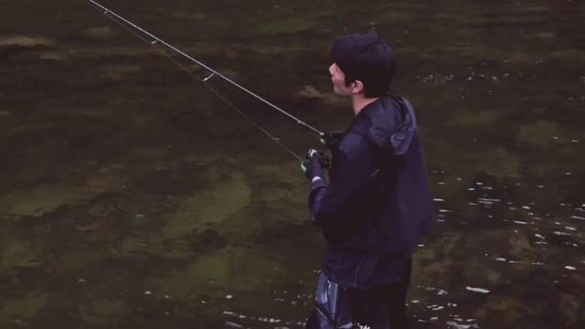 谁也别想赚他一分钱！李荣浩到底有多恐怖？