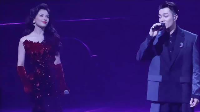 没想到刘涛演戏是实力派 唱歌也这么动人妥妥全能高手！湾区升明月刘涛周柏豪合唱《难得有情人》 刘涛 周柏豪 难得有情