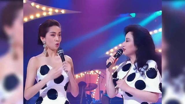 当五位殿堂级女歌手同唱一首歌，周慧敏歌声甜美，徐小凤嗓音大气