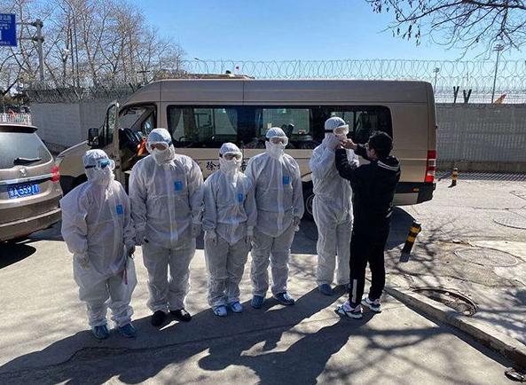 1月1日起在京人员只出不进,3月份才能返京?2名造谣者被刑事拘留休闲区蓝鸢梦想 - Www.slyday.coM 1月1日起在京人员只出不进,3月份才能返京?2名造谣者被刑事拘留休闲区蓝鸢梦想 - Www.slyday.coM