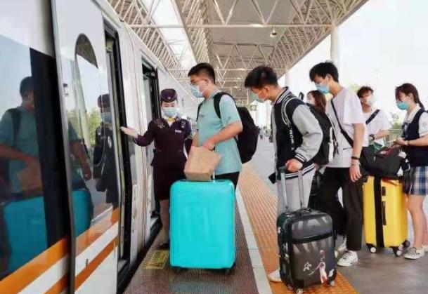 超强台风“灿都”来了!这些航班取消、列车停运!休闲区蓝鸢梦想 - Www.slyday.coM 超强台风“灿都”来了!这些航班取消、列车停运!休闲区蓝鸢梦想 - Www.slyday.coM