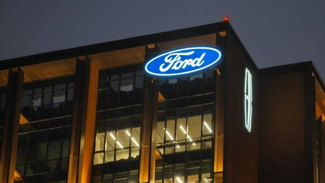 朱华荣卸任，新人接棒，长安福特能否转危为安？