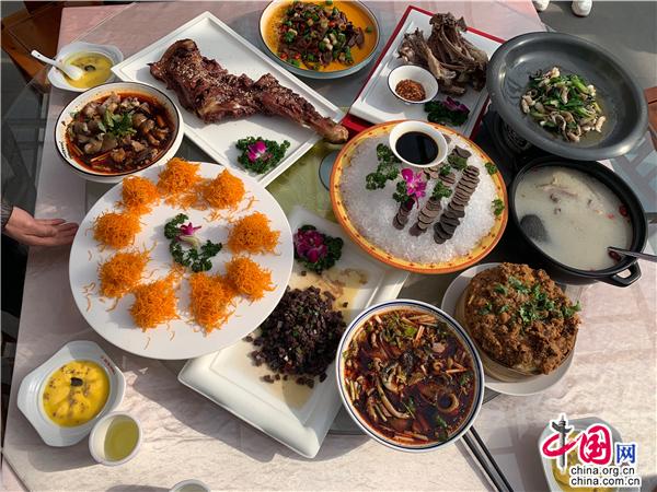 四川会东:云尝“双黑”美食陪你温暖过冬插图 四川会东:云尝“双黑”美食陪你温暖过冬插图