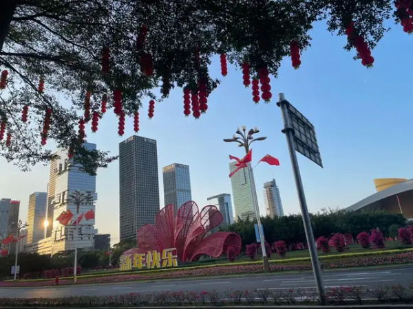 大年初六,深圳人一定要做的事,是这件休闲区蓝鸢梦想 - Www.slyday.coM 大年初六,深圳人一定要做的事,是这件休闲区蓝鸢梦想 - Www.slyday.coM