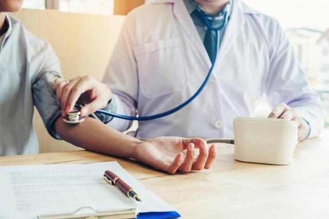 提醒老年朋友：这5种疾病无法治愈！说能根治的，都是忽悠