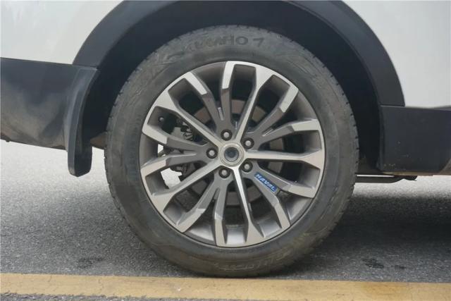 老车新试2017款哈弗H6:“销量王”的内心是台称职的家用车