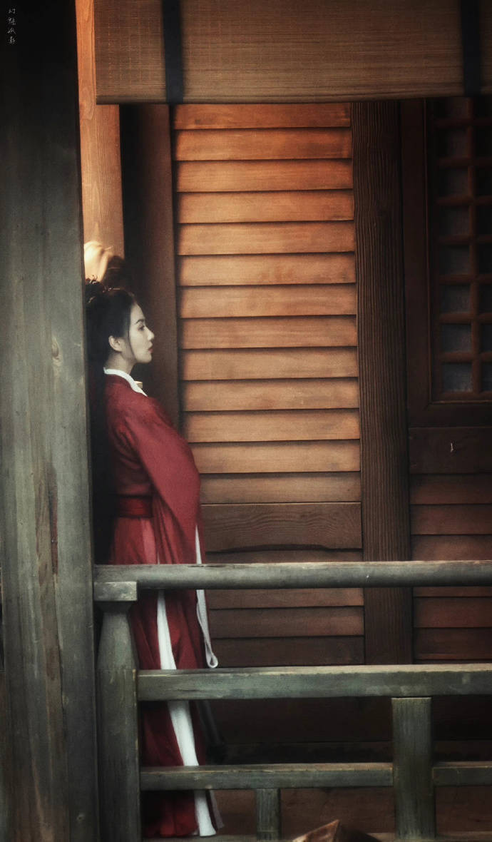 刘诗诗《一念关山》再曝新路透,红衣造型惊艳,宛若侠女一般休闲区蓝鸢梦想 - Www.slyday.coM 刘诗诗《一念关山》再曝新路透,红衣造型惊艳,宛若侠女一般休闲区蓝鸢梦想 - Www.slyday.coM