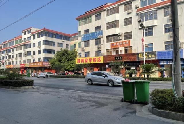 “不敢坐他的车!”皮箱藏尸案报警司机竟遭遇网络暴力休闲区蓝鸢梦想 - Www.slyday.coM “不敢坐他的车!”皮箱藏尸案报警司机竟遭遇网络暴力休闲区蓝鸢梦想 - Www.slyday.coM