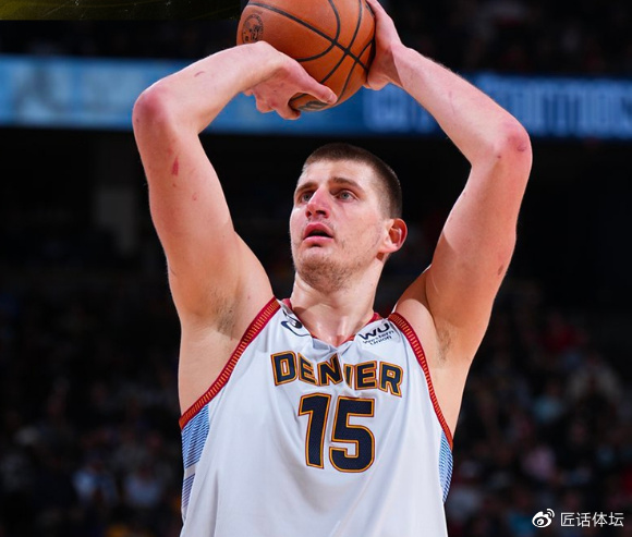 约基奇狂砍三双率掘金逆转雄鹿 字母哥空砍40分难救主