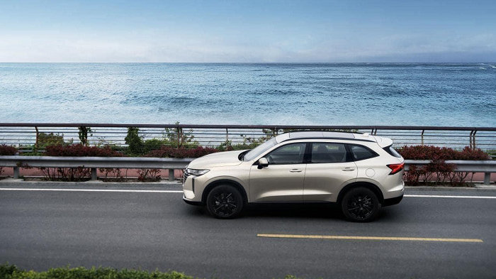 紧凑级SUV“三国杀” 新一代哈弗H6、长安CS75PLUS、博越L谁能胜出？