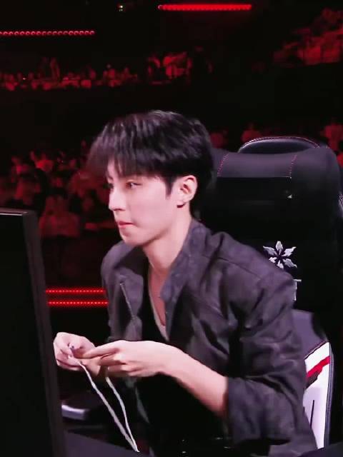 王俊凯：Lets gooooooo！