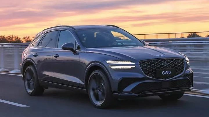 捷尼赛斯五年四次换帅！网友建议：直接退出中国