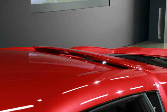 V6混动小排量的法拉利还是那个味吗?赛道试驾法拉利296 GTB超跑休闲区蓝鸢梦想 - Www.slyday.coM V6混动小排量的法拉利还是那个味吗?赛道试驾法拉利296 GTB超跑休闲区蓝鸢梦想 - Www.slyday.coM