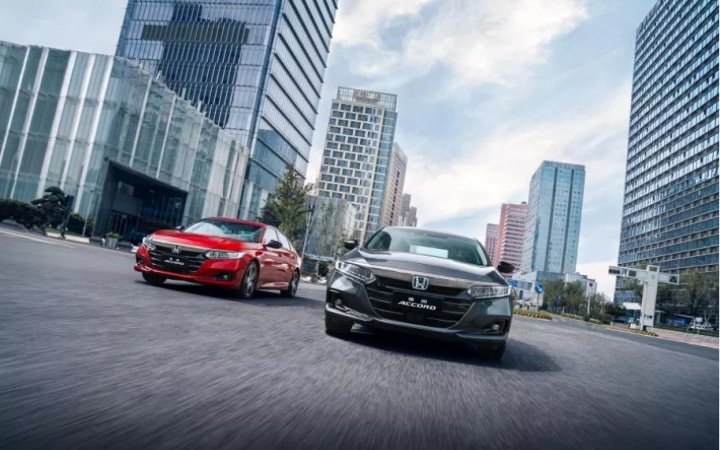 B级也内卷!红旗H5对比广汽本田雅阁,谁性价比更高?