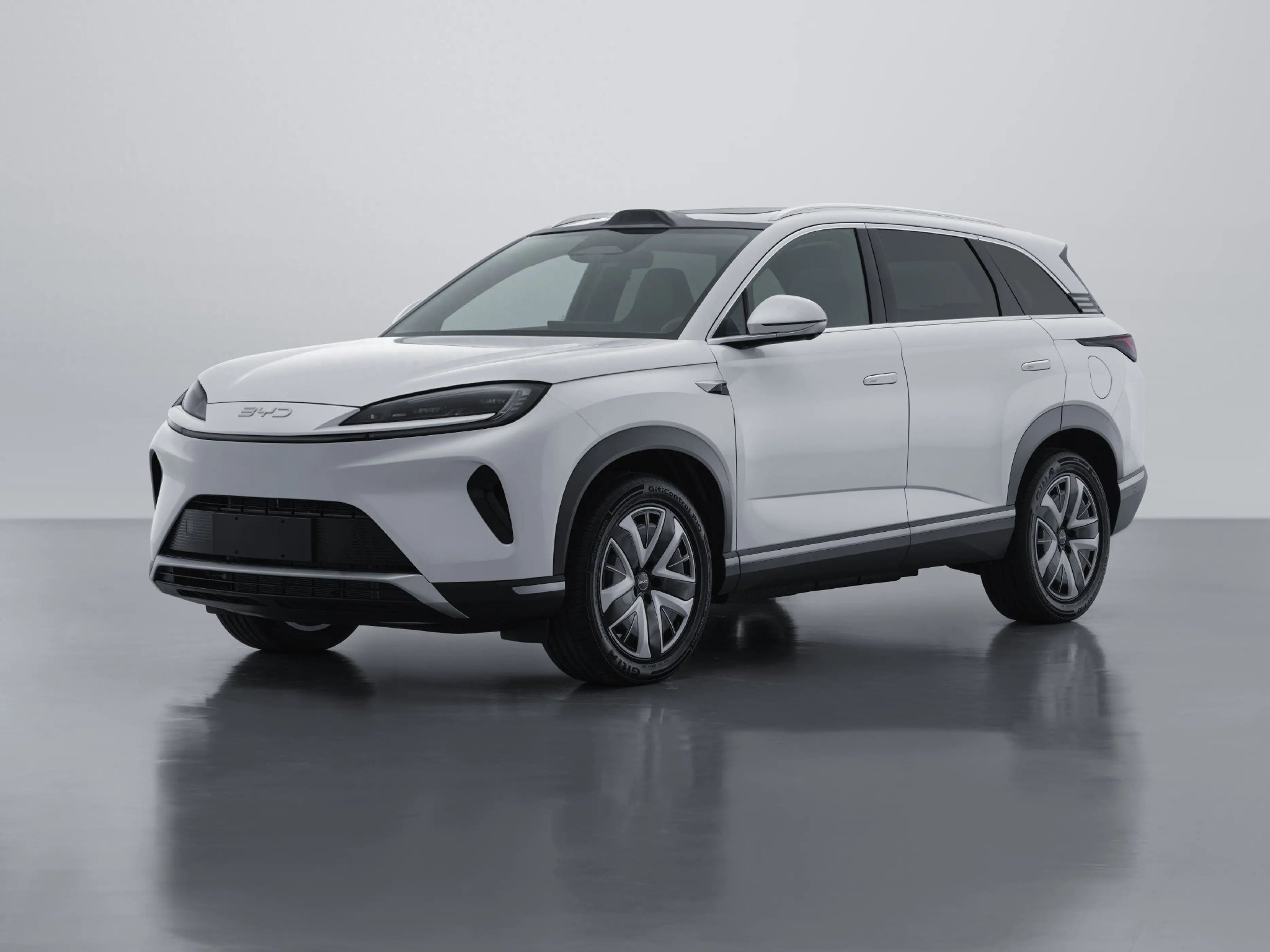 比亚迪海狮07DM-i上市，冲击20万级新能源SUV市场