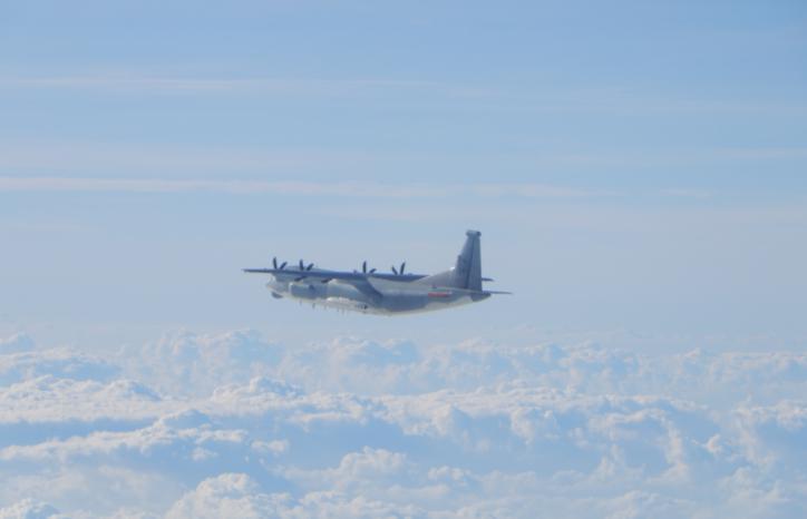 解放军军机飞过“海峡中线”,被台军导弹锁定,稍有不慎或将擦枪走火休闲区蓝鸢梦想 - Www.slyday.coM 解放军军机飞过“海峡中线”,被台军导弹锁定,稍有不慎或将擦枪走火休闲区蓝鸢梦想 - Www.slyday.coM