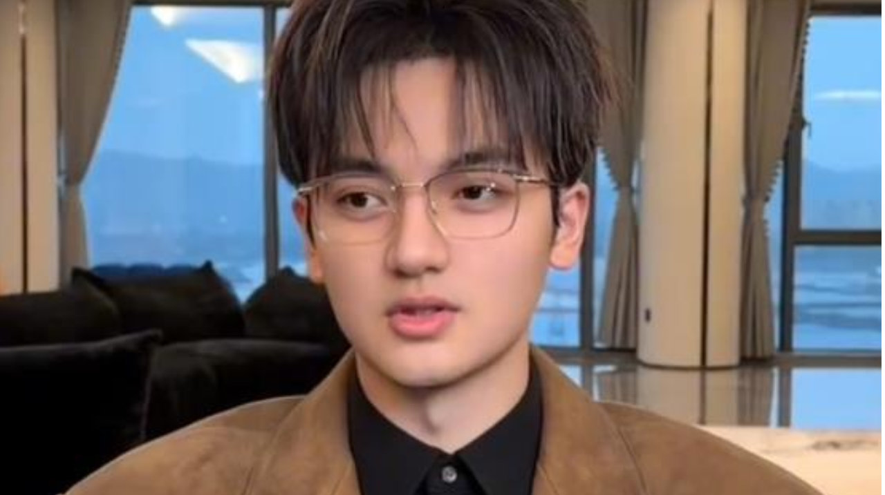 演员李心艾老公宣布退圈，10年演艺生涯没有大红大紫