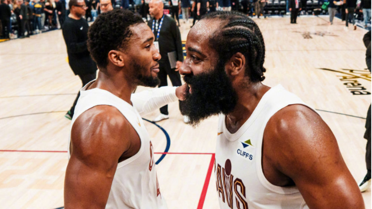 骑士119-117掘金！无解的不是逆转绝杀，而是米切尔对哈登的表态