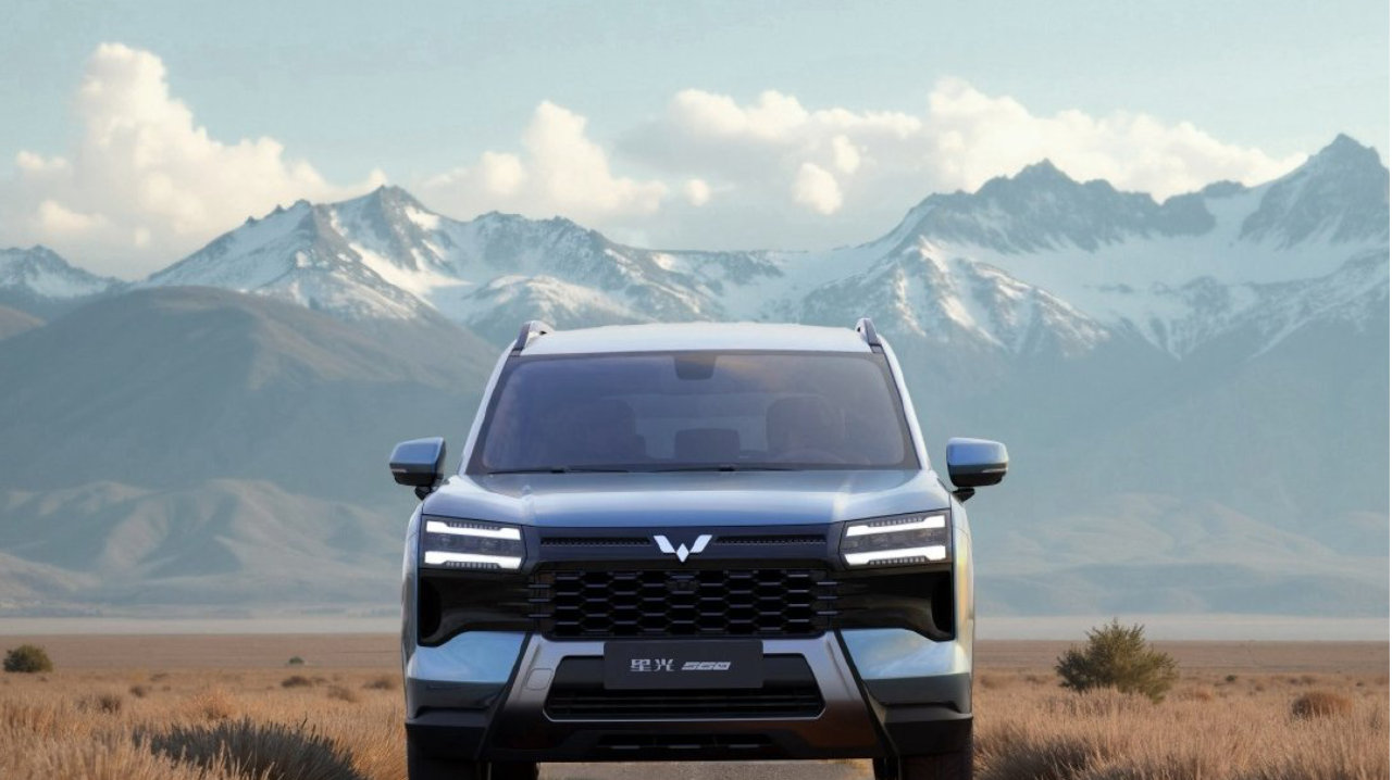 10万级插混SUV龙虎斗！五菱星光560和比亚迪宋Pro，谁是王者？