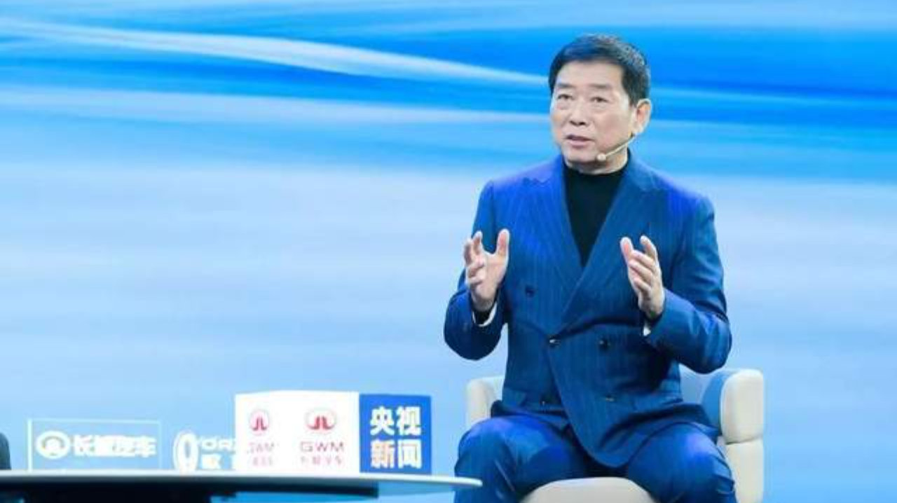 老炮开炮：魏建军杠上理想，一体压铸是神器还是鸡肋？