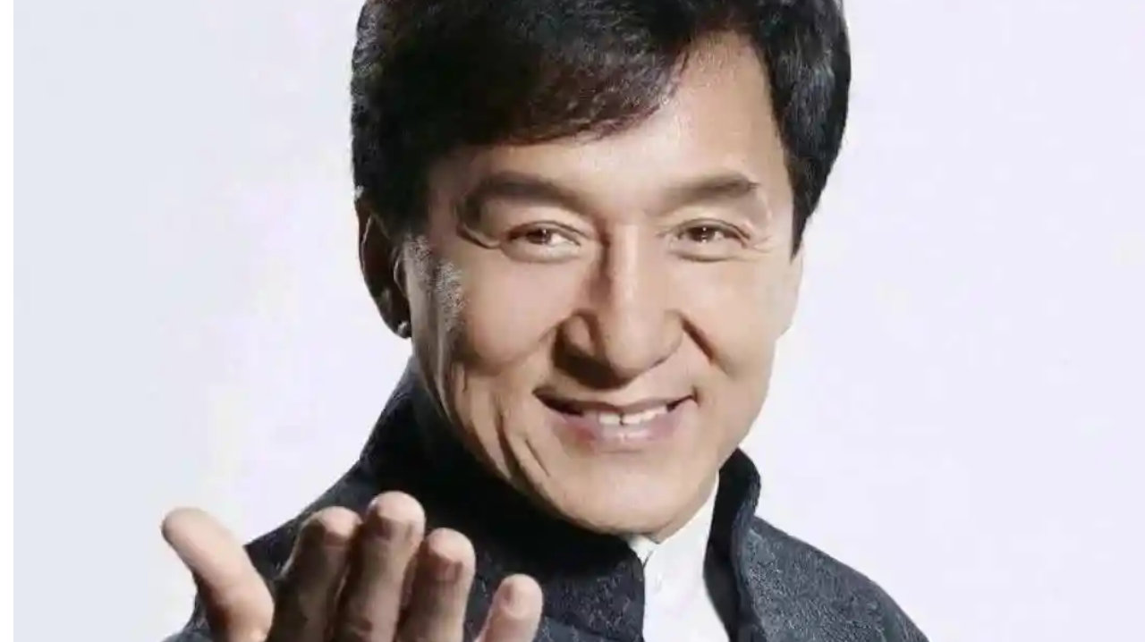 成龙透露错过《霸王别姬》原因：老板立下接戏规矩