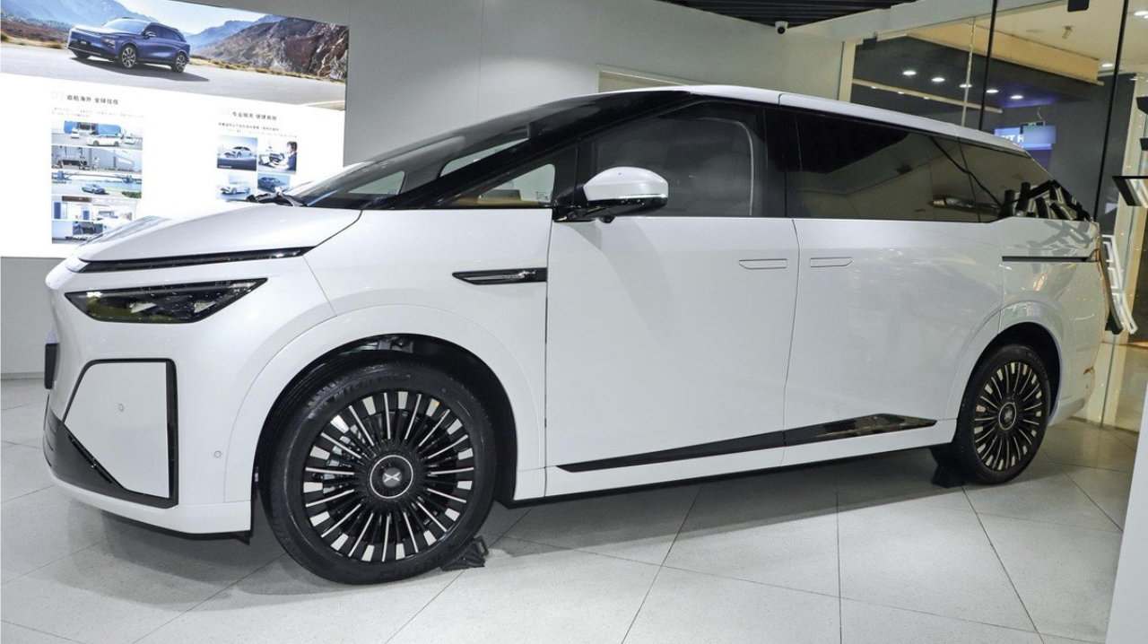 26款小鹏X9纯电版将于3月2日上市，新车有哪些值得关注的地方？