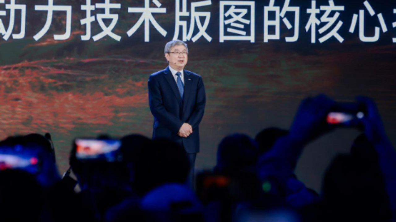 奇瑞放出“犀牛电池”:充电8分钟跑500公里，这你受得了吗？