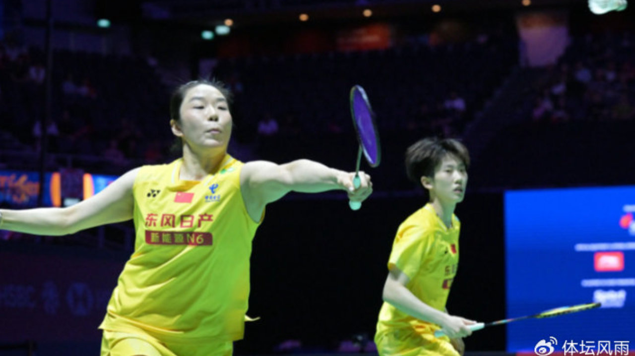 稳速制胜终结颓势！贾一凡/张殊贤2-0谢沛珊/洪恩慈