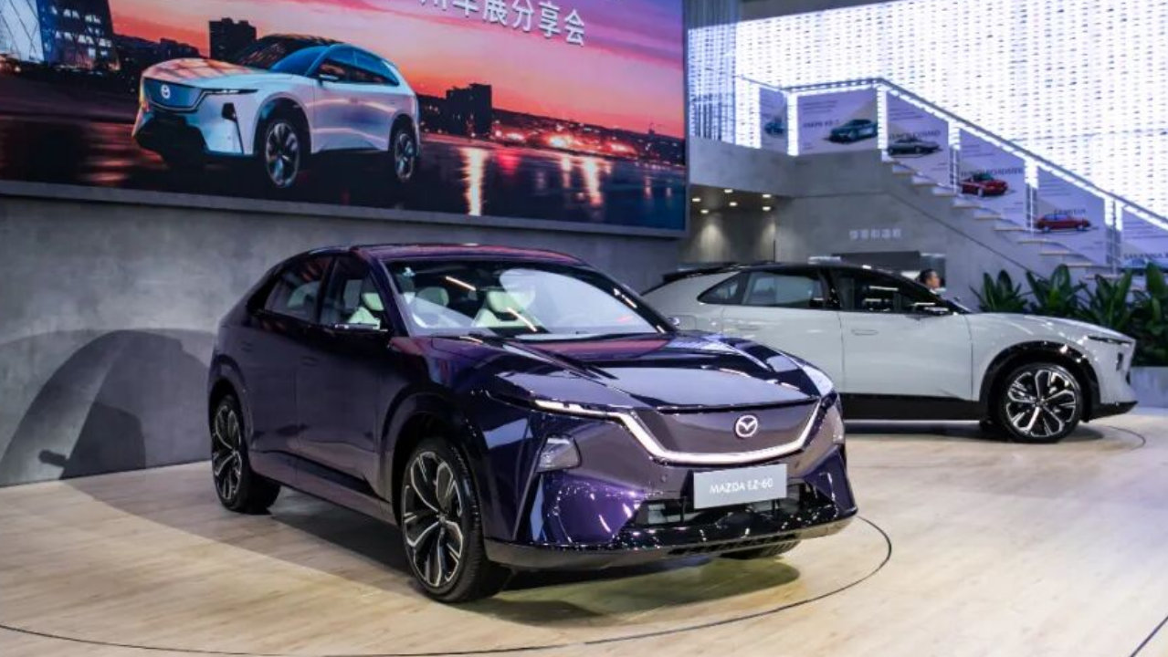 央视第一发布全球好车EZ-60 长安马自达新能源矩阵闪耀广州车展