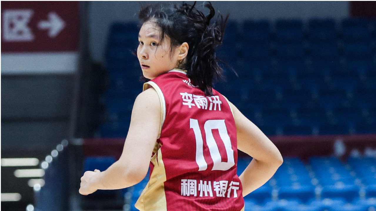 轰26+10！中国女篮19岁1米82前锋崛起：宫鲁鸣用她当李梦替身？