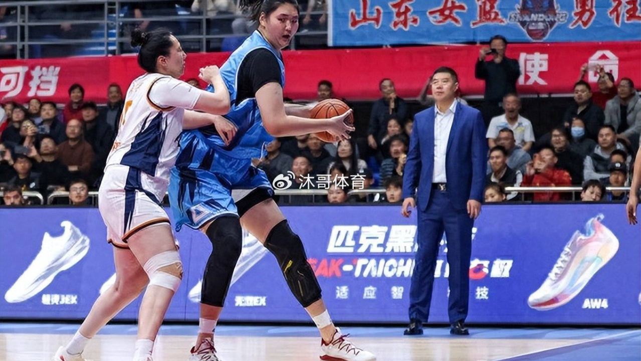 首秀即建功！张子宇首秀 15+6 惊艳亮相 山东女篮106-93击败石家庄女