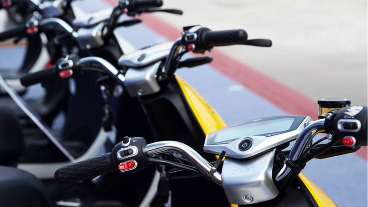 3·15聚焦|电动车新国标落地  旧国标摇身一变成“零公里二手车”