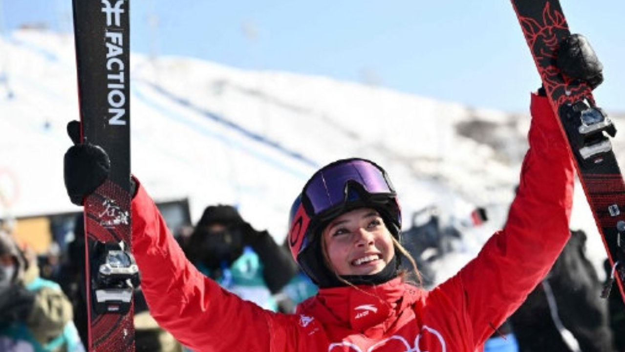 谷爱凌接受采访，谈及期待第三次参加奥运