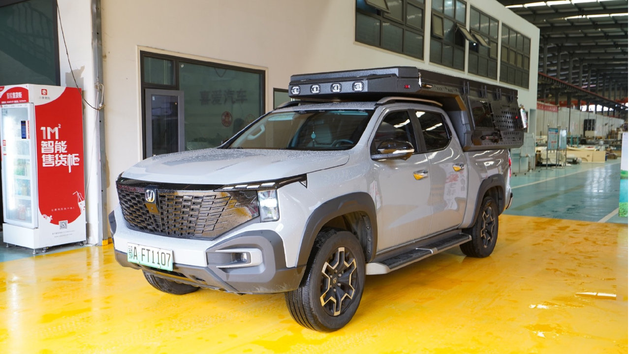 十万出头的新能源皮卡房车！为露营而生，还能下地库