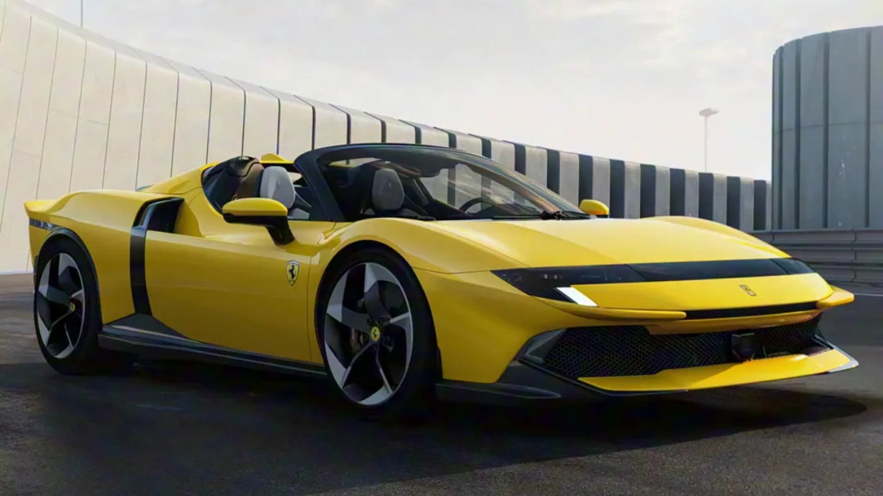 法拉利新车颜值受争议，蒙迪欧多方面升级，还有多款新车谍照曝光