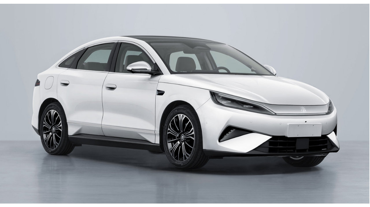 比亚迪秦MAX领衔，这些新车款款都有杀手锏