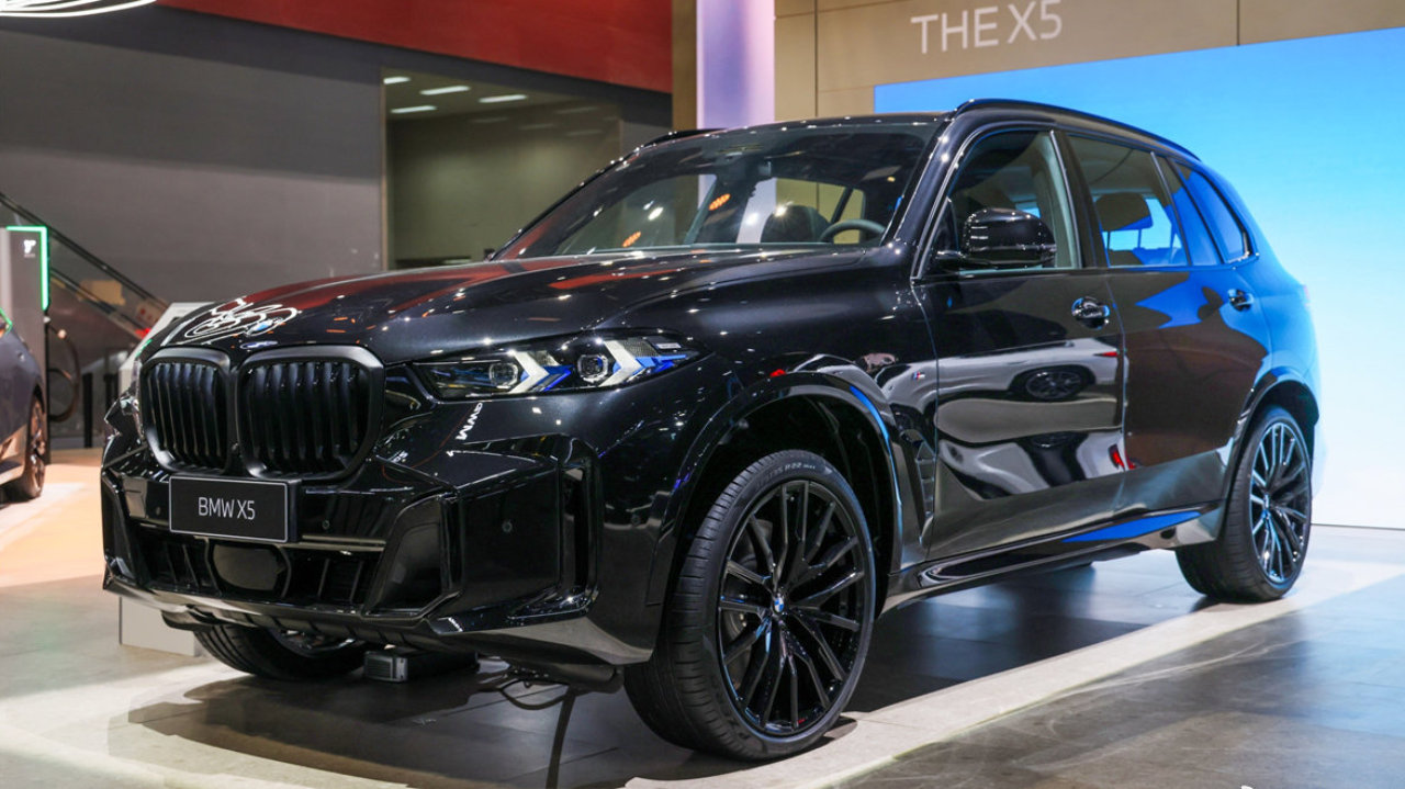 驾驶乐趣与智能驾驶并不冲突，新款宝马X5顺应主流成破局之道