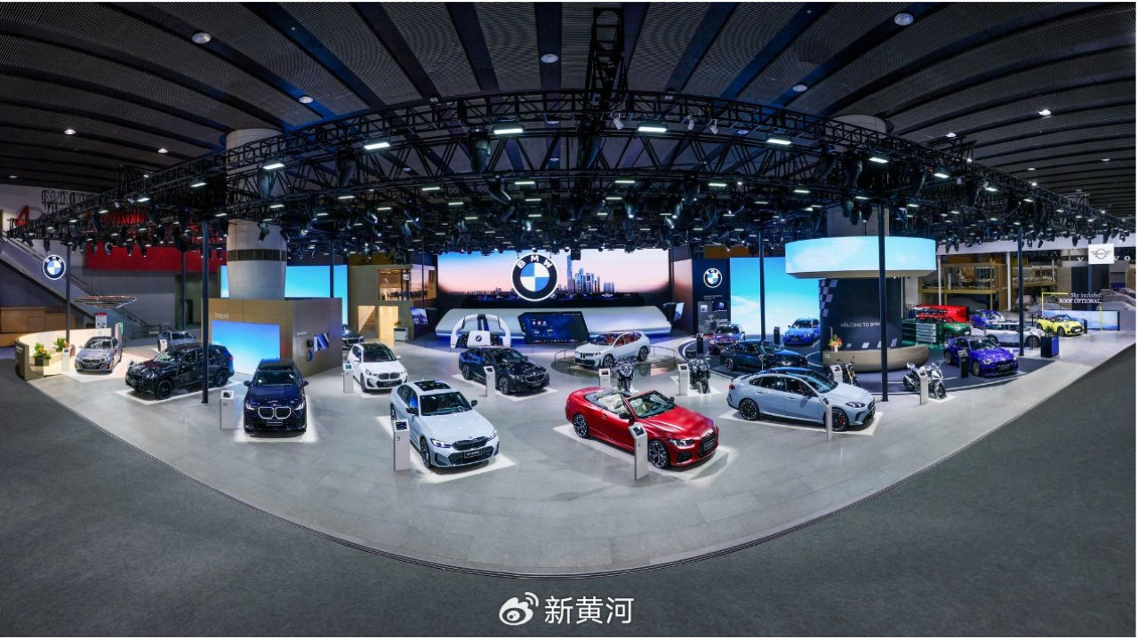 宝马集团拳头产品阵容集体亮相，满怀信心奔赴2026新世代